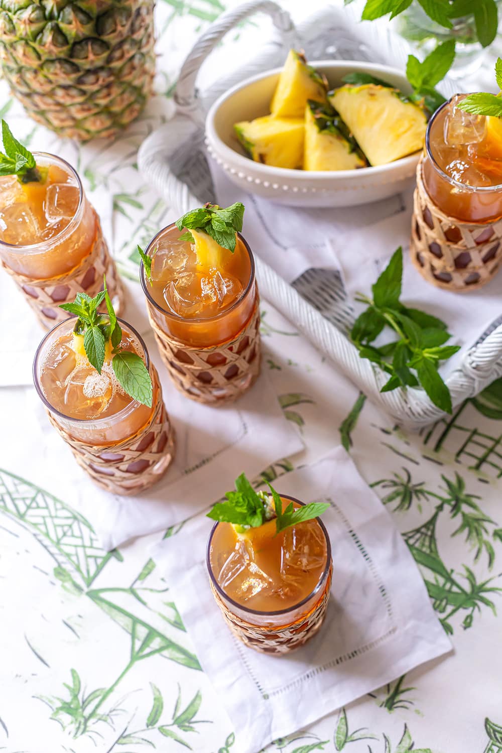 Serving Up Summer: Pineapple Sweet Tea